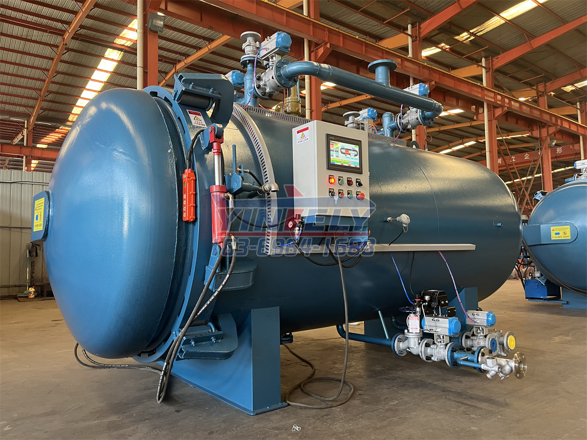 <b>汽車膠管蒸汽硫化罐</b>