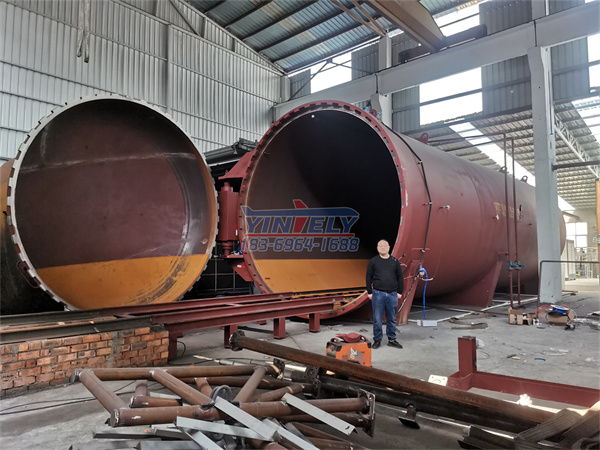 4.5米*13米大型管道防腐襯膠硫化罐